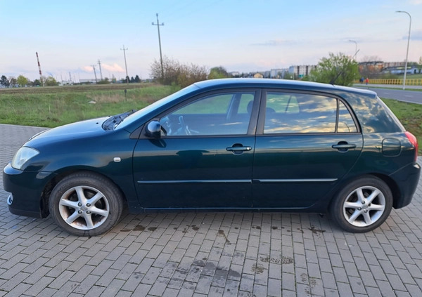 Toyota Corolla cena 12000 przebieg: 276500, rok produkcji 2004 z Suwałki małe 79